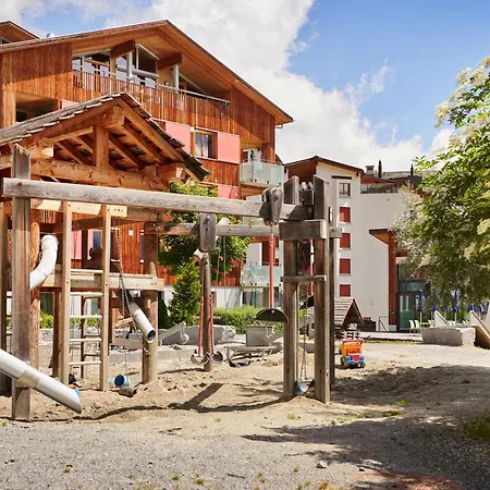 Reka-Feriendorf Disentis-2